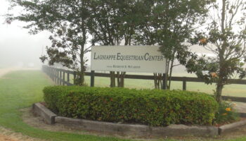 A sign for the lahaffe equestrian center.